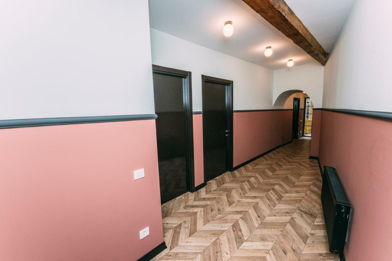 Atoneli Apartment Hotel ティビリシ エクステリア 写真