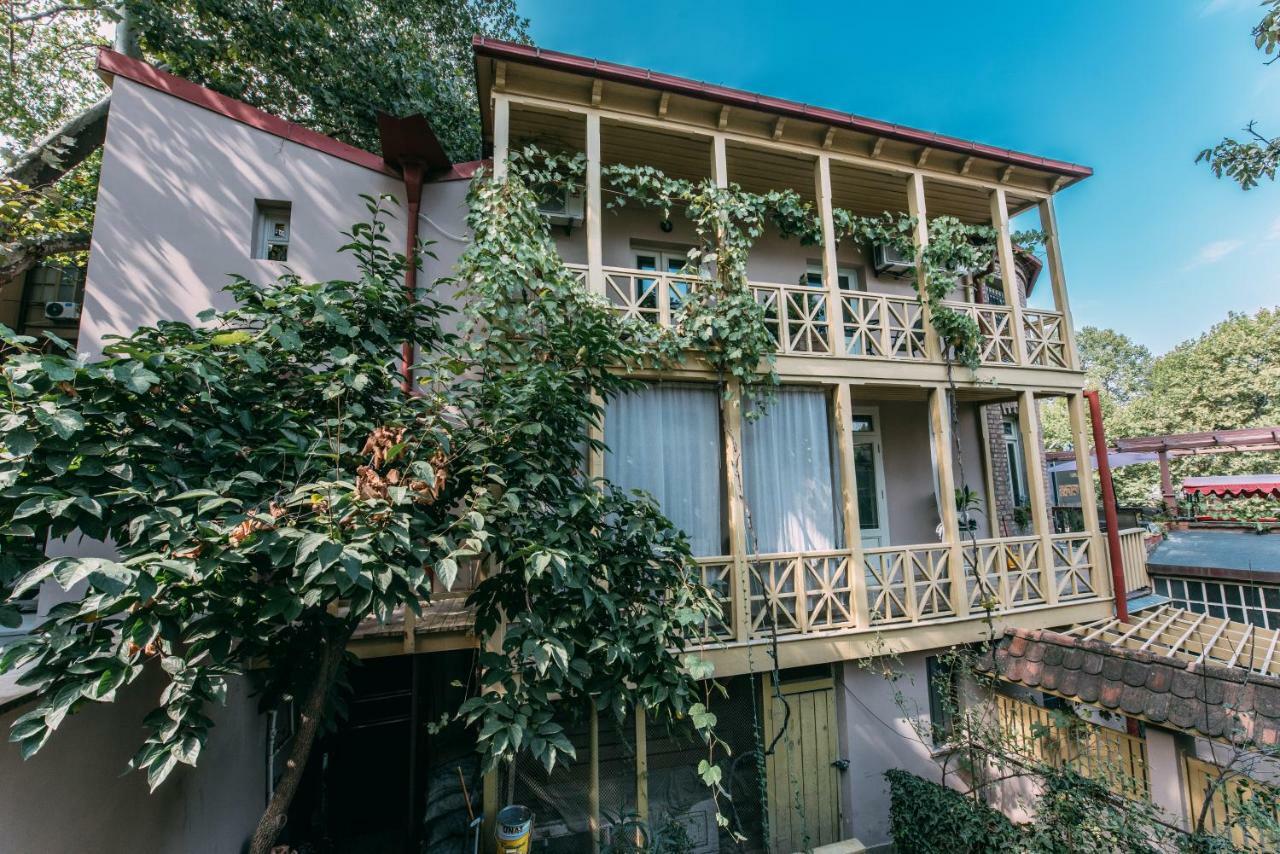 Atoneli Apartment Hotel ティビリシ エクステリア 写真